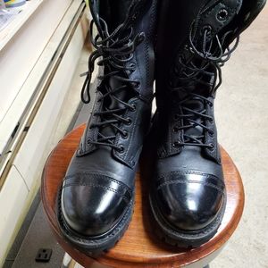 Womans Rocky zipper jump boots 7.5 medium